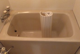 築30年のマンションで入居から使用いただいている浴室でした
